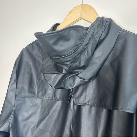 Rains Unisex Black Hooded Rain Jacket Size S-M - Picture 6 of 10